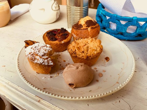 Quels sont les conseils pour une tarte aux poires Bourdaloue avec une crème d'amande?